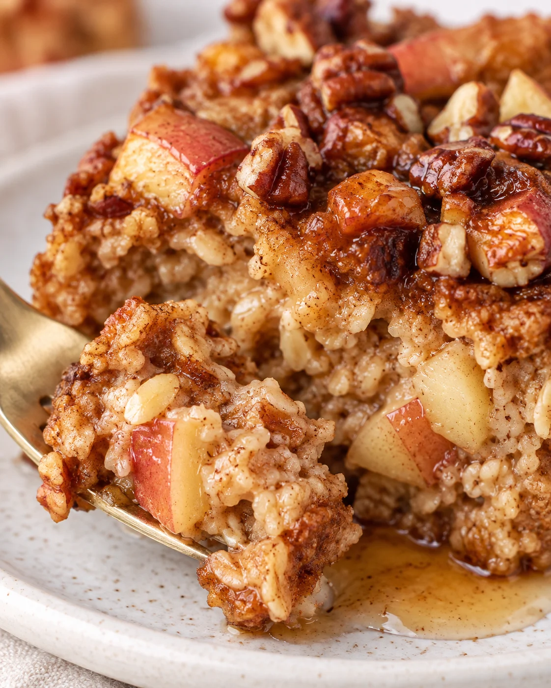 Baked Oatmeal with Apples and Cinnamon (High Protein) texture